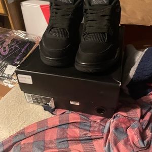 Jordan 4 Black Cats
